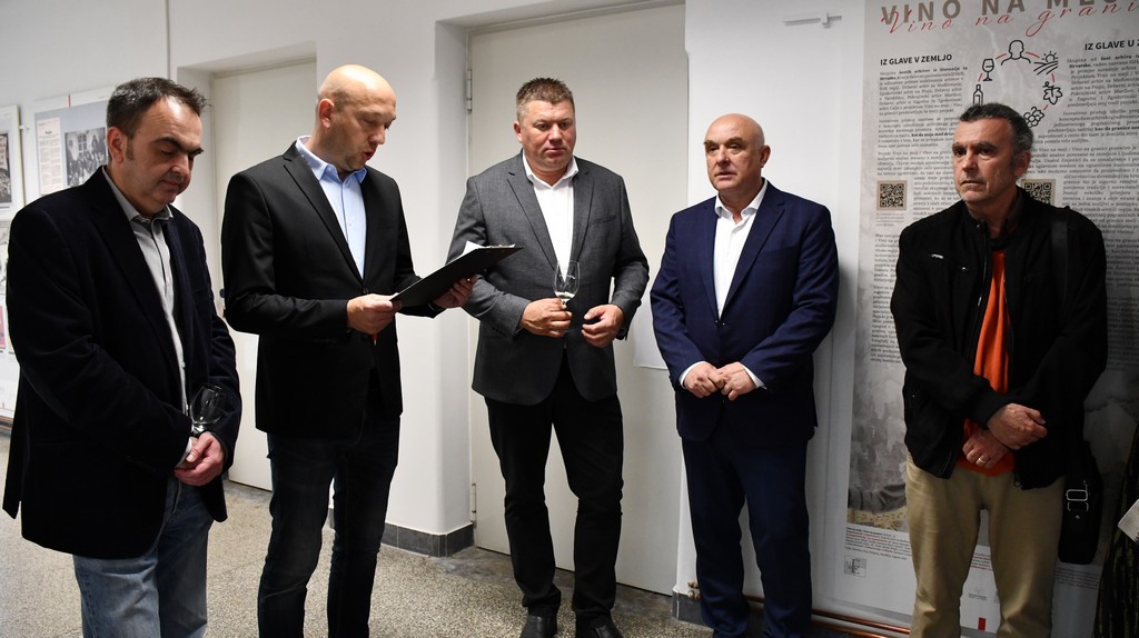 Urbanovo, otvorenje Urbanovo, otvorenje