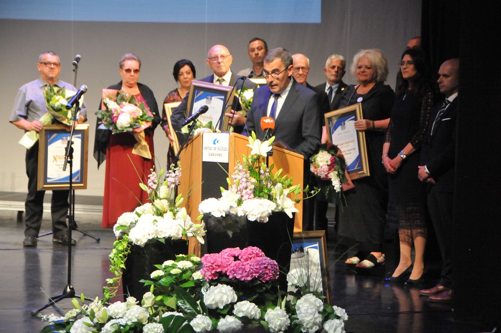 Svečano uz Dan grada: Zaslužnim Čakovčanima i Čakovčankama uručena javna priznanja