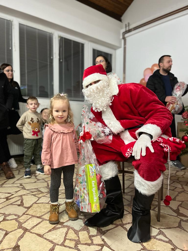 FOTO Održana prava božićna čarolija u Knezovcu