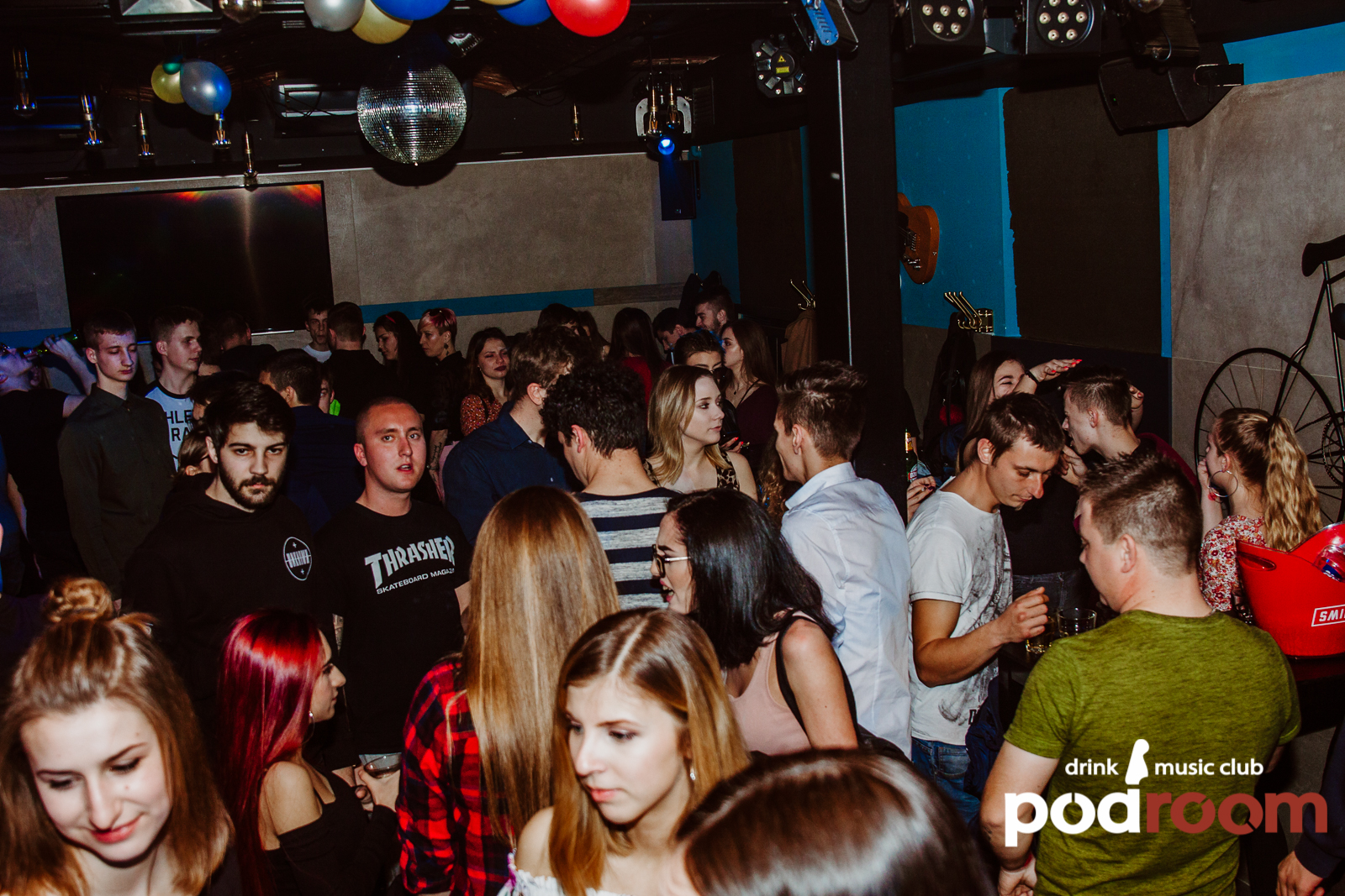 Podroom Drink & Music Club