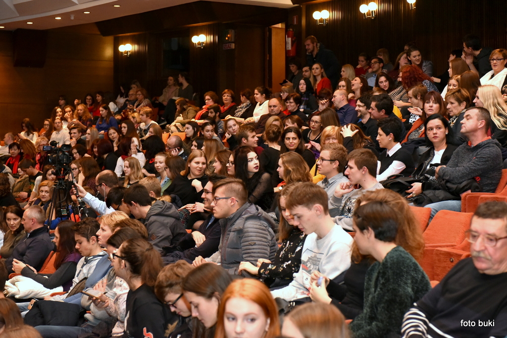 Gimnazija Josipa Slavenskog Čakovec