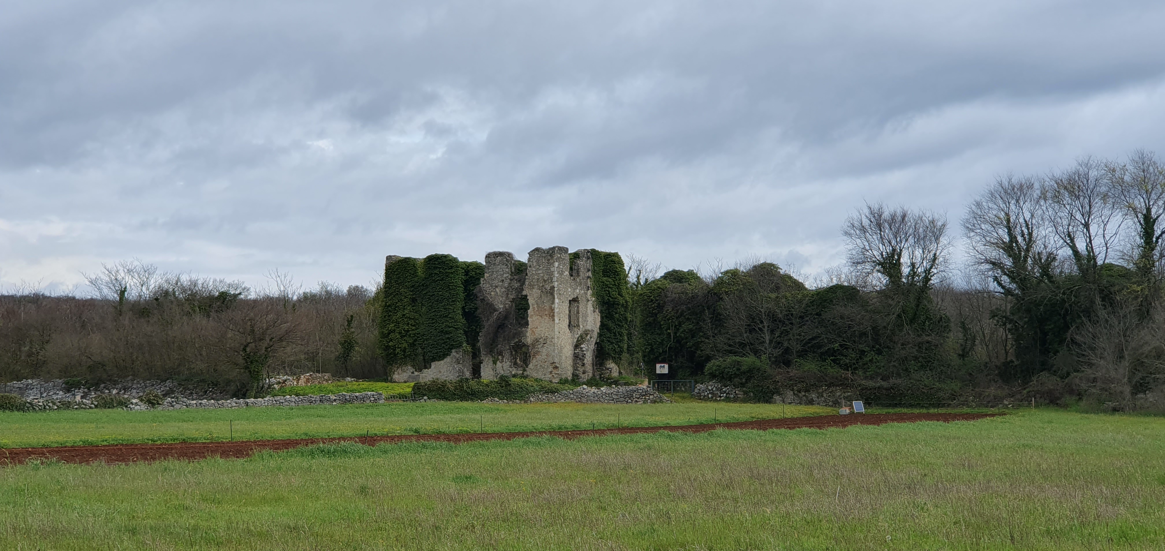 CAMINO KRKA Naši čitatelji Saša Turk i Danijel Mikolaj šalju nam fotografije njihove velike avanture CAMINO KRKA Naši čitatelji Saša Turk i Danijel Mikolaj šalju nam fotografije njihove velike avanture