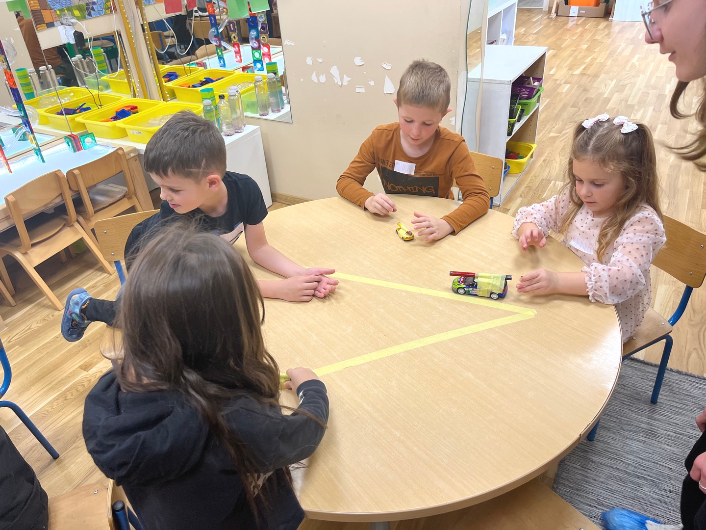 VRTIĆ PČELICE U IVANOVCU Iako smo mali, fizičari smo pravi!