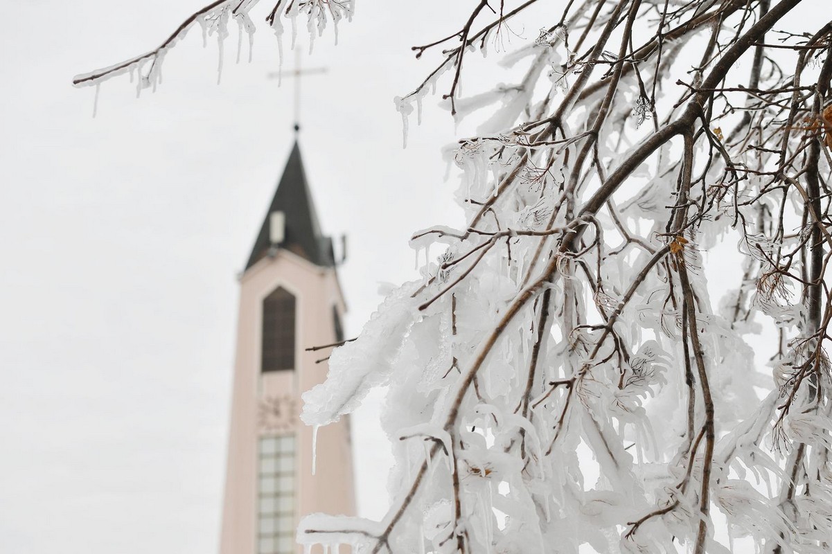 UŽIVANCIJA NA SNIJEGU Sanjkanje je u punom jeku na čakovečkim sanjkalištima