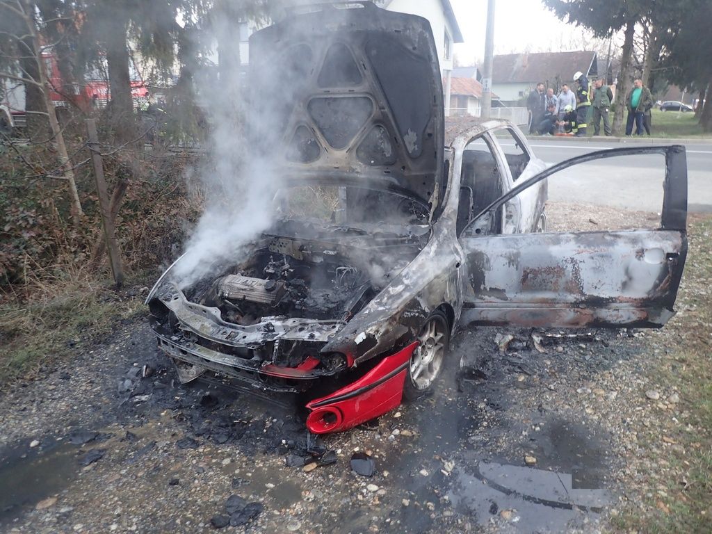 pozarautaudkraljevcu2563937