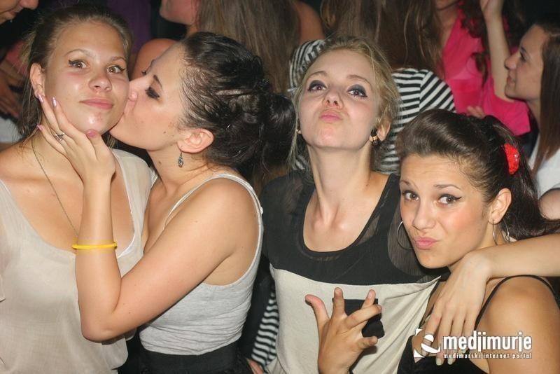 slika0001 Arcus (Subota, 30.6.2012) slika0001 Arcus (Subota, 30.6.2012)