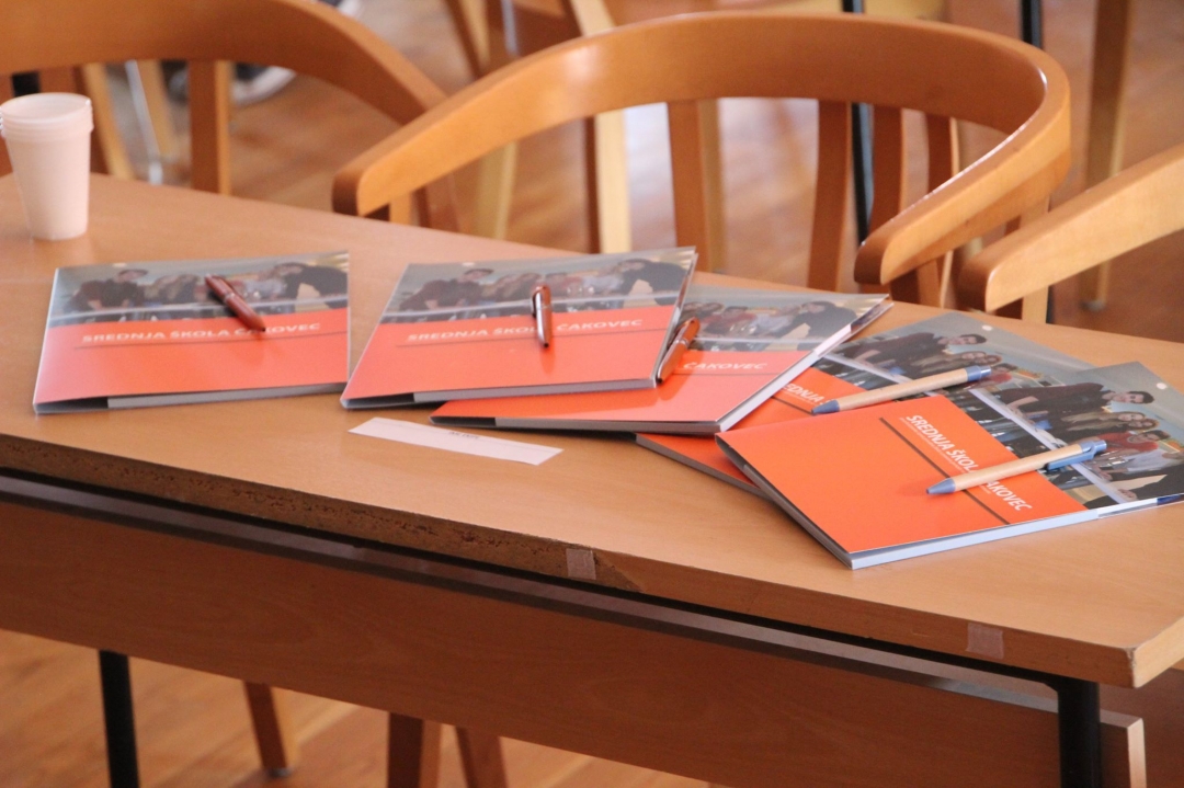 1121820092234660784387691068130