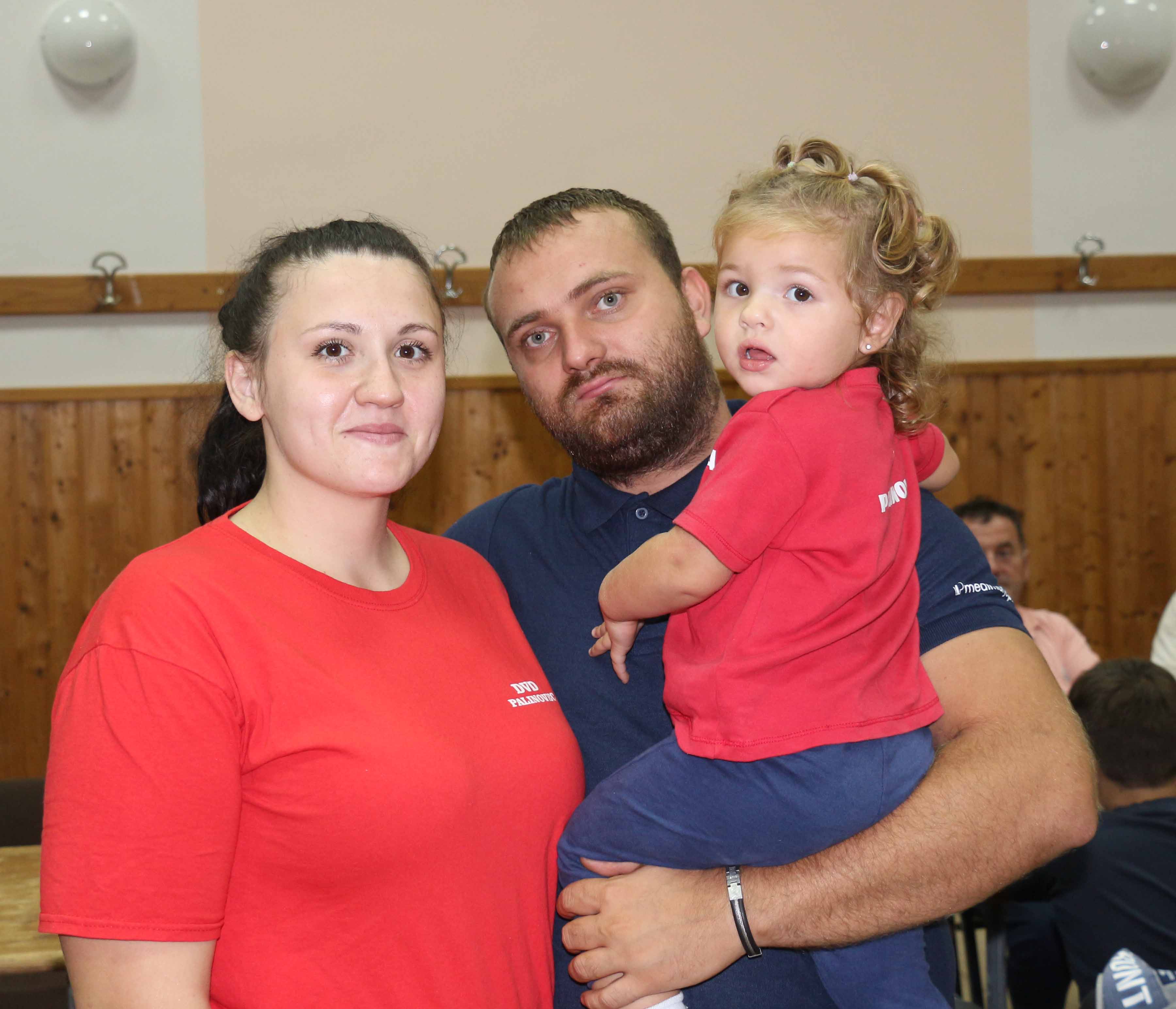 DVD PALINOVEC Povodom fantastične natjecateljske godine organizirali završno druženje