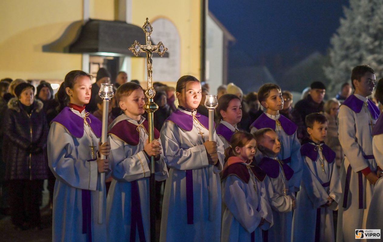 ADVENT Vjernici Župe sv. Jakoba započeli došašće (3)