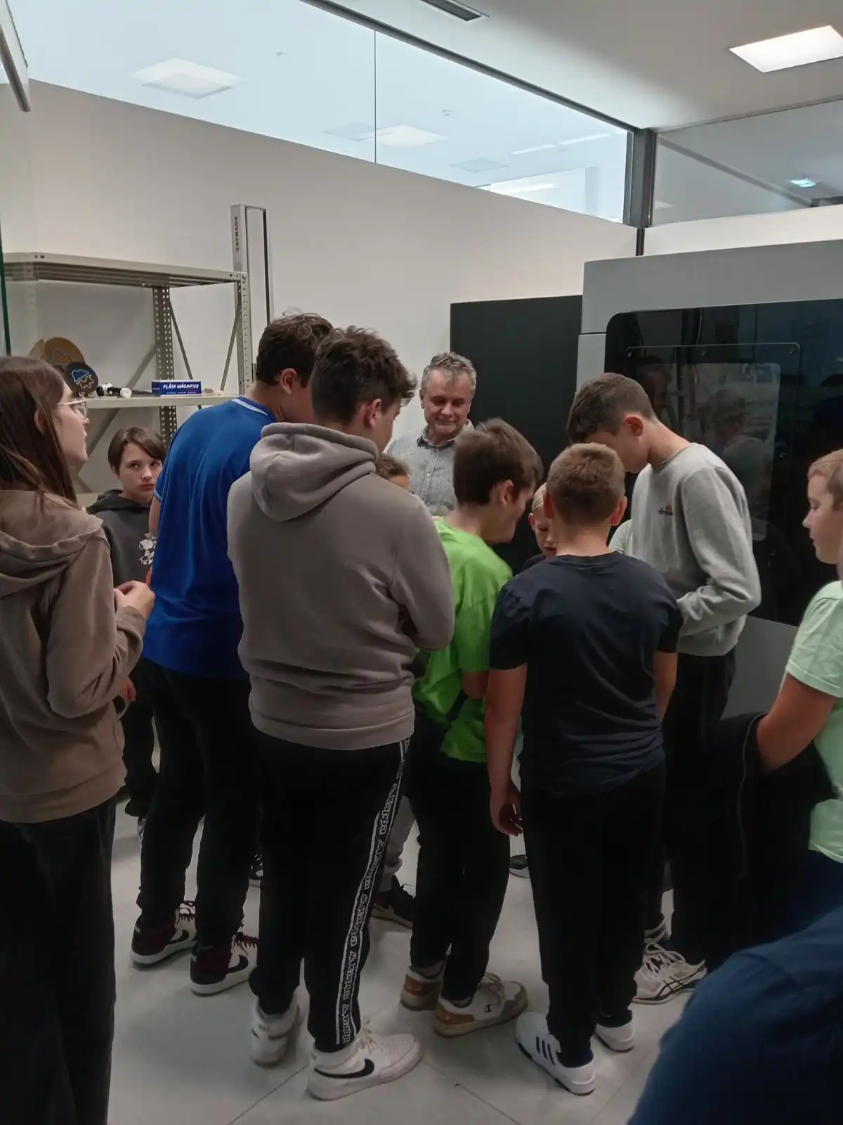 AEROKLUB MEĐIMURJE Mladi modelari na STEM radionici Od Nacrta do Leta (21)