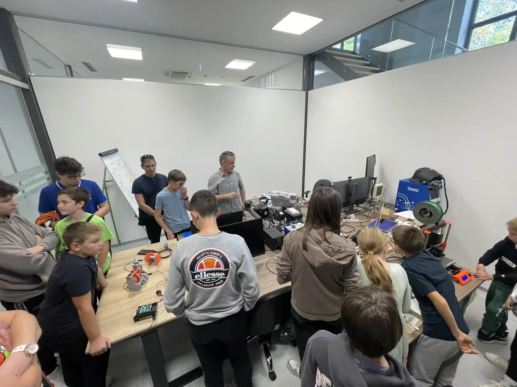 AEROKLUB MEĐIMURJE Mladi modelari na STEM radionici Od Nacrta do Leta (8)