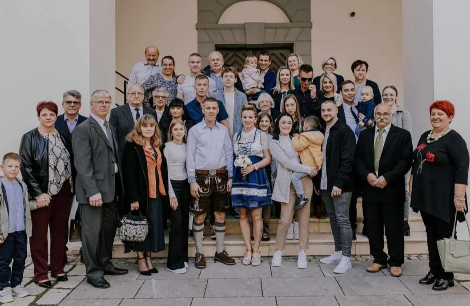 AHS NJEMCI MLADENCI (4) AHS NJEMCI MLADENCI (4)