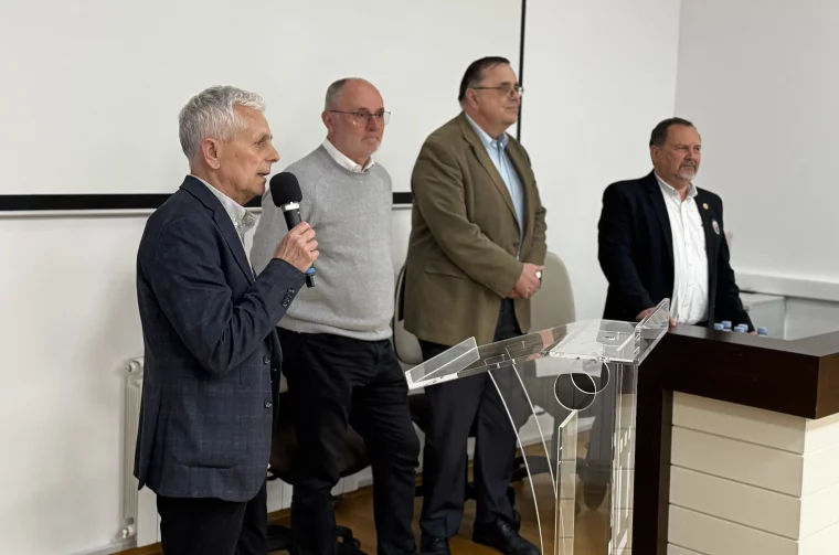 AKTUALNE GLOBALNE PRIJETNJE (4) AKTUALNE GLOBALNE PRIJETNJE (4)