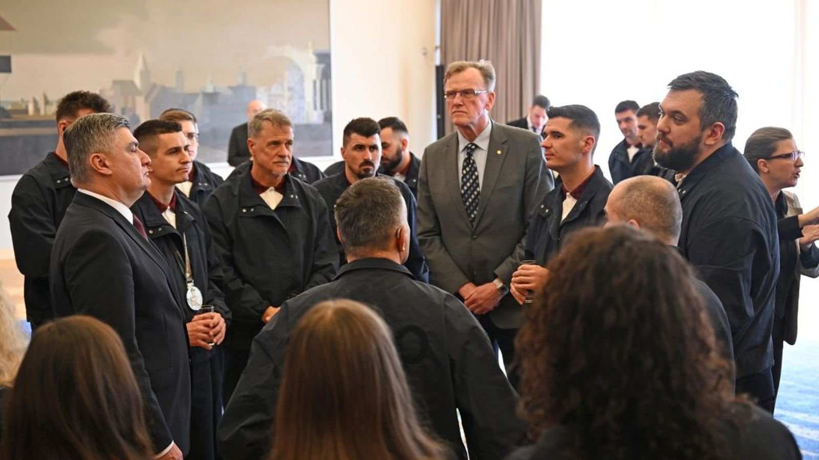 ANJA OKREŠA Sudjelovala na svečanom prijemu kod predsjednika povodom povijesnog uspjeha u Tokiju (4) ANJA OKREŠA Sudjelovala na svečanom prijemu kod predsjednika povodom povijesnog uspjeha u Tokiju (4)