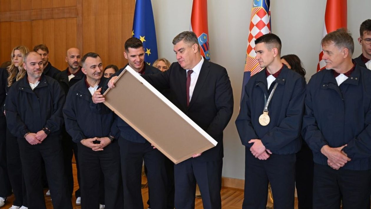 ANJA OKREŠA Sudjelovala na svečanom prijemu kod predsjednika povodom povijesnog uspjeha u Tokiju (7)