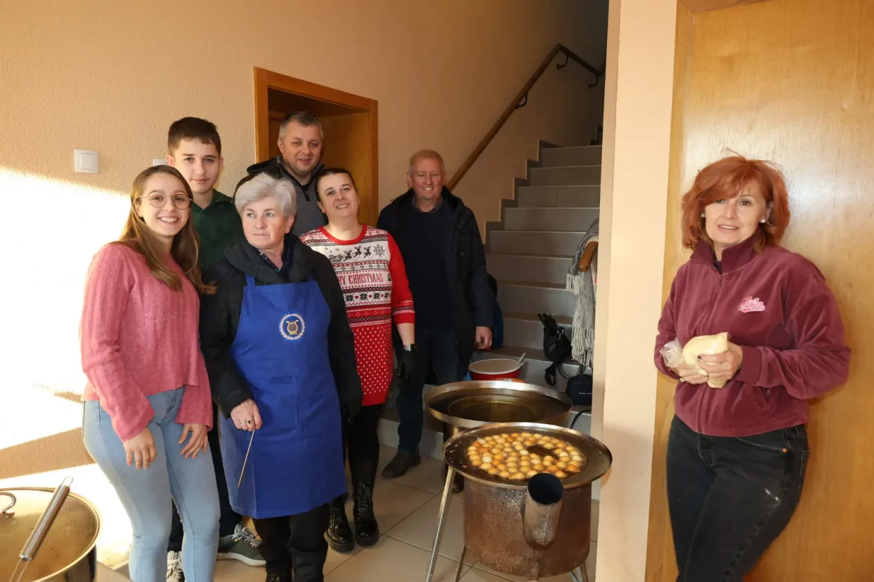 Advent Mala Subotica 2025 (11) Advent Mala Subotica 2025 (11)