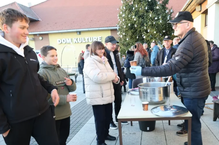 Advent Mala Subotica 2025 (34)
