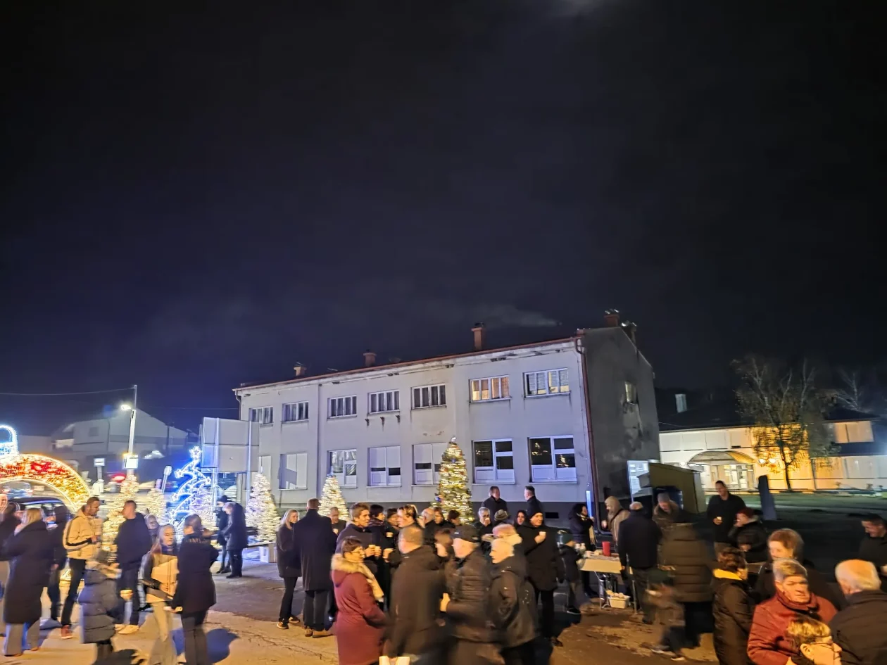 Advent Sveti Martin na Muri – paljenje prve svijeće (3)