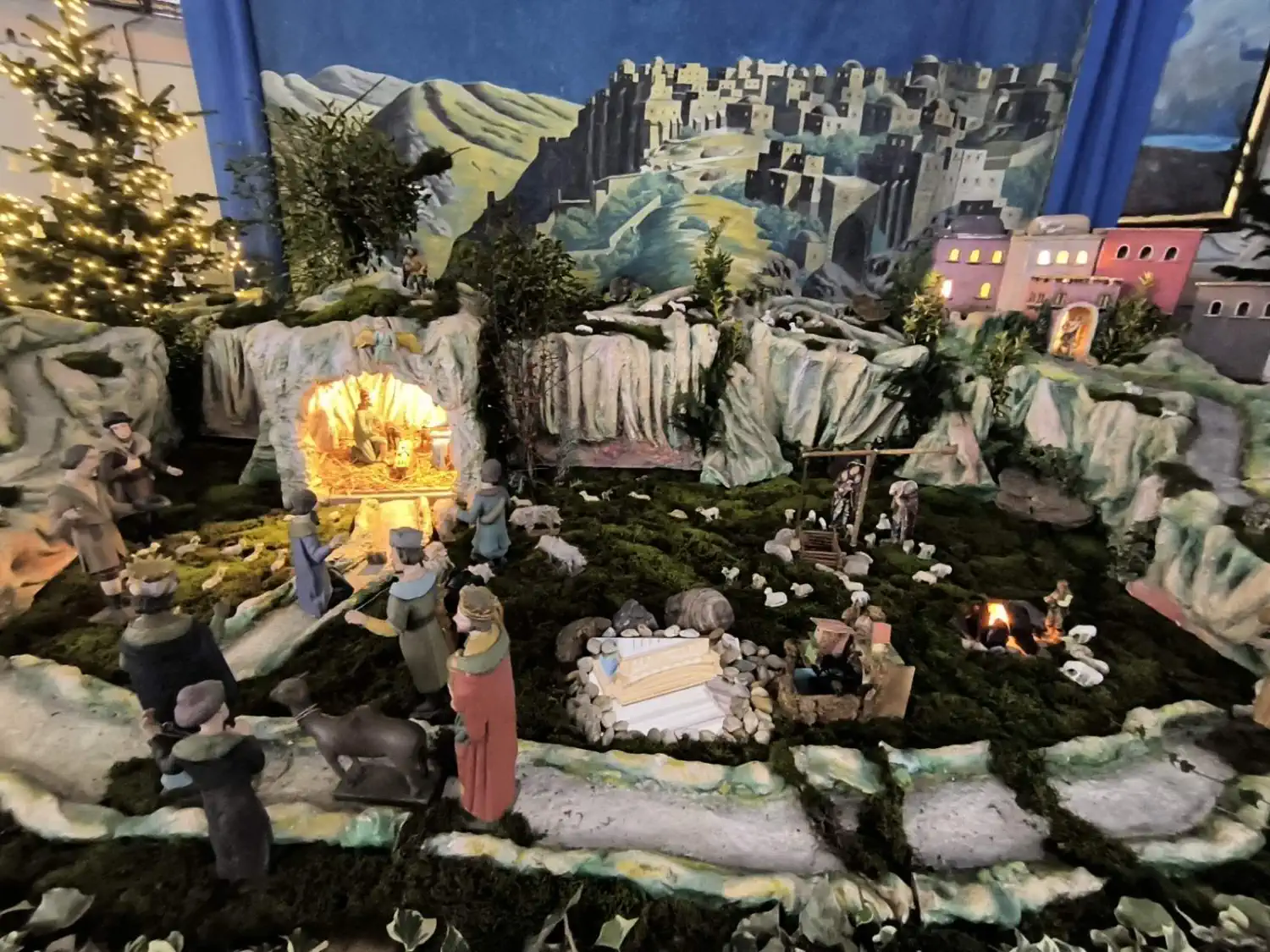 Advent u Kotoribi (10) Advent u Kotoribi (10)