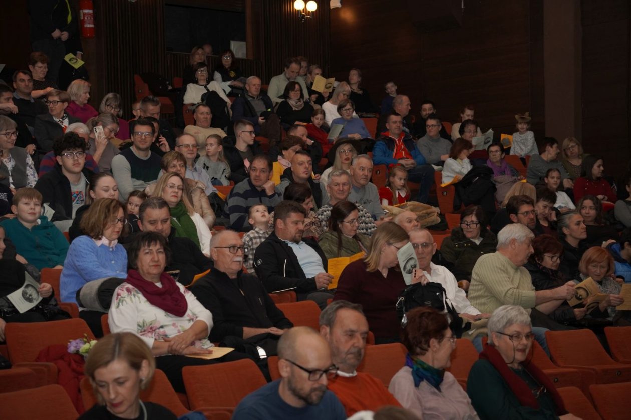 Adventski koncert Umjetničke škole Miroslava Magdalenića Čakovec (12)