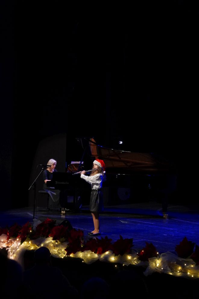 Adventski koncert Umjetničke škole Miroslava Magdalenića Čakovec (37) Adventski koncert Umjetničke škole Miroslava Magdalenića Čakovec (37)