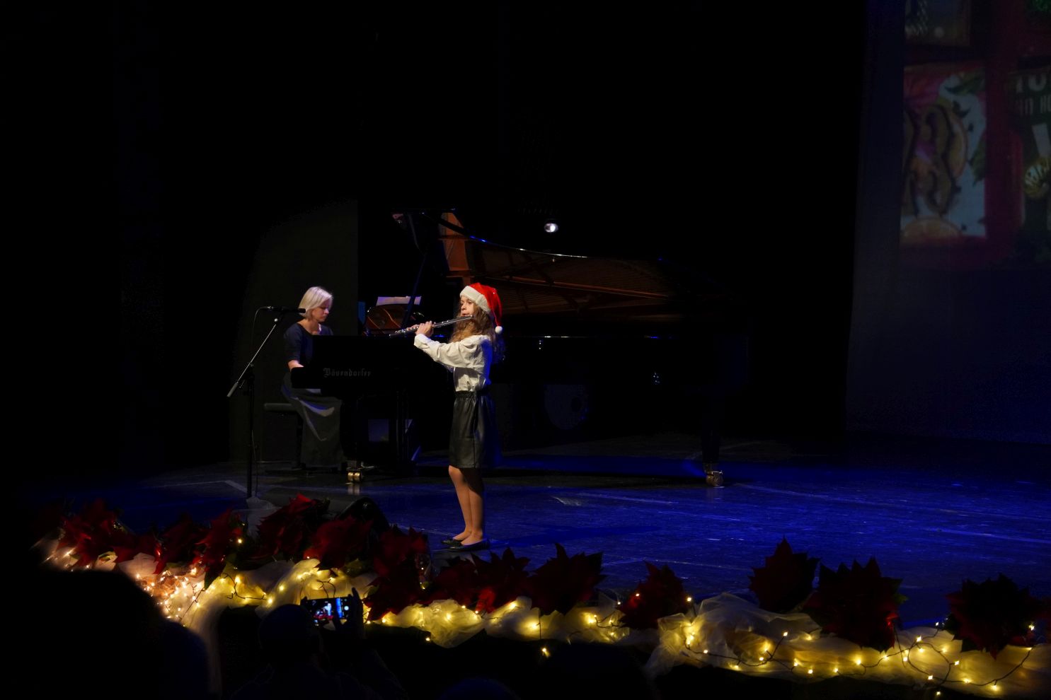 Adventski koncert Umjetničke škole Miroslava Magdalenića Čakovec (38) Adventski koncert Umjetničke škole Miroslava Magdalenića Čakovec (38)