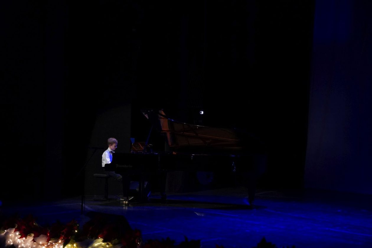 Adventski koncert Umjetničke škole Miroslava Magdalenića Čakovec (40)