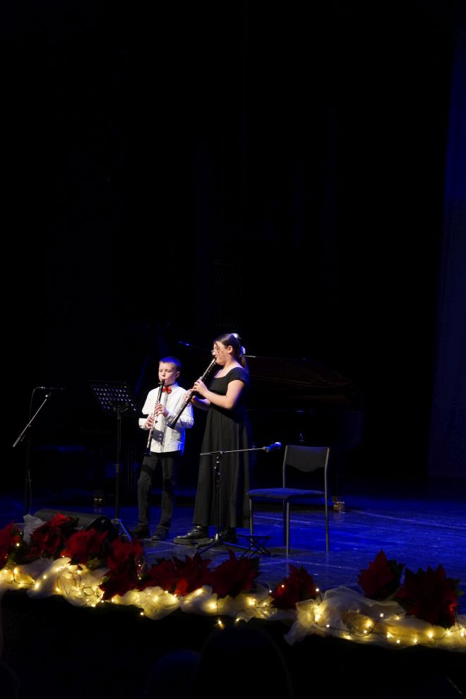 Adventski koncert Umjetničke škole Miroslava Magdalenića Čakovec (46) Adventski koncert Umjetničke škole Miroslava Magdalenića Čakovec (46)