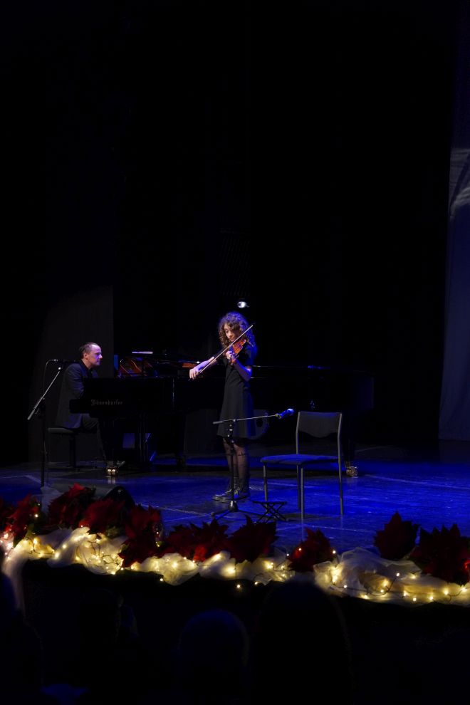 Adventski koncert Umjetničke škole Miroslava Magdalenića Čakovec (48) Adventski koncert Umjetničke škole Miroslava Magdalenića Čakovec (48)