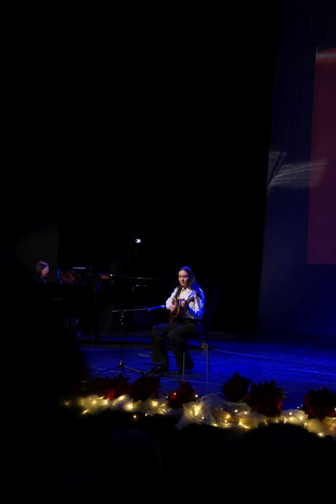 Adventski koncert Umjetničke škole Miroslava Magdalenića Čakovec (54) Adventski koncert Umjetničke škole Miroslava Magdalenića Čakovec (54)