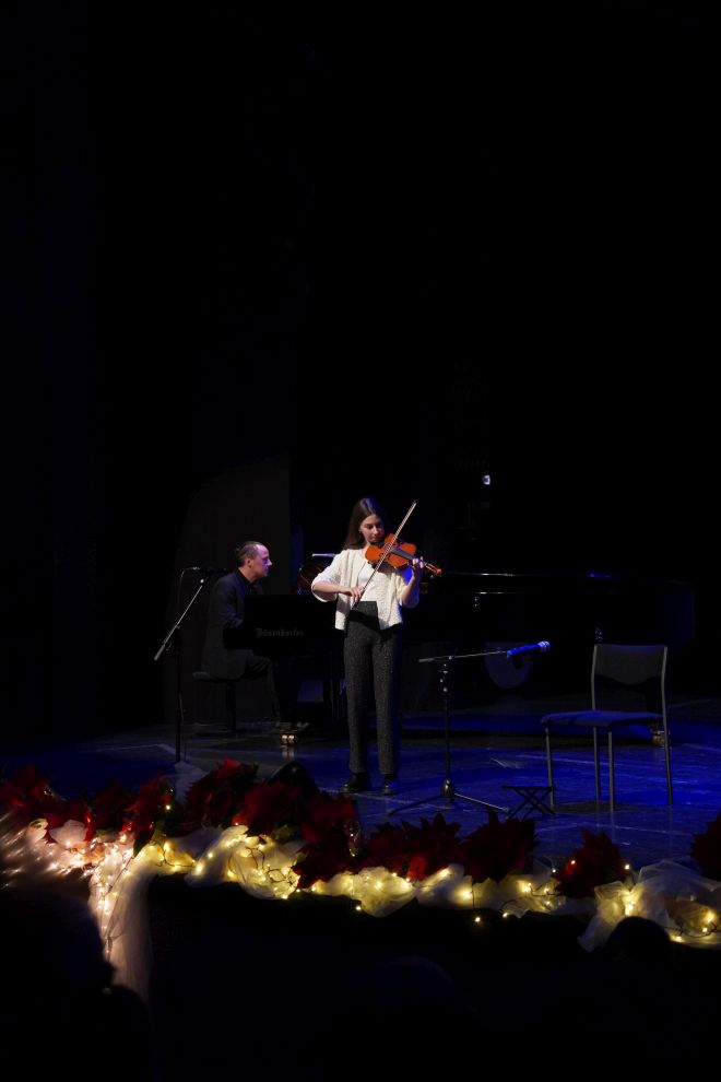 Adventski koncert Umjetničke škole Miroslava Magdalenića Čakovec (60) Adventski koncert Umjetničke škole Miroslava Magdalenića Čakovec (60)