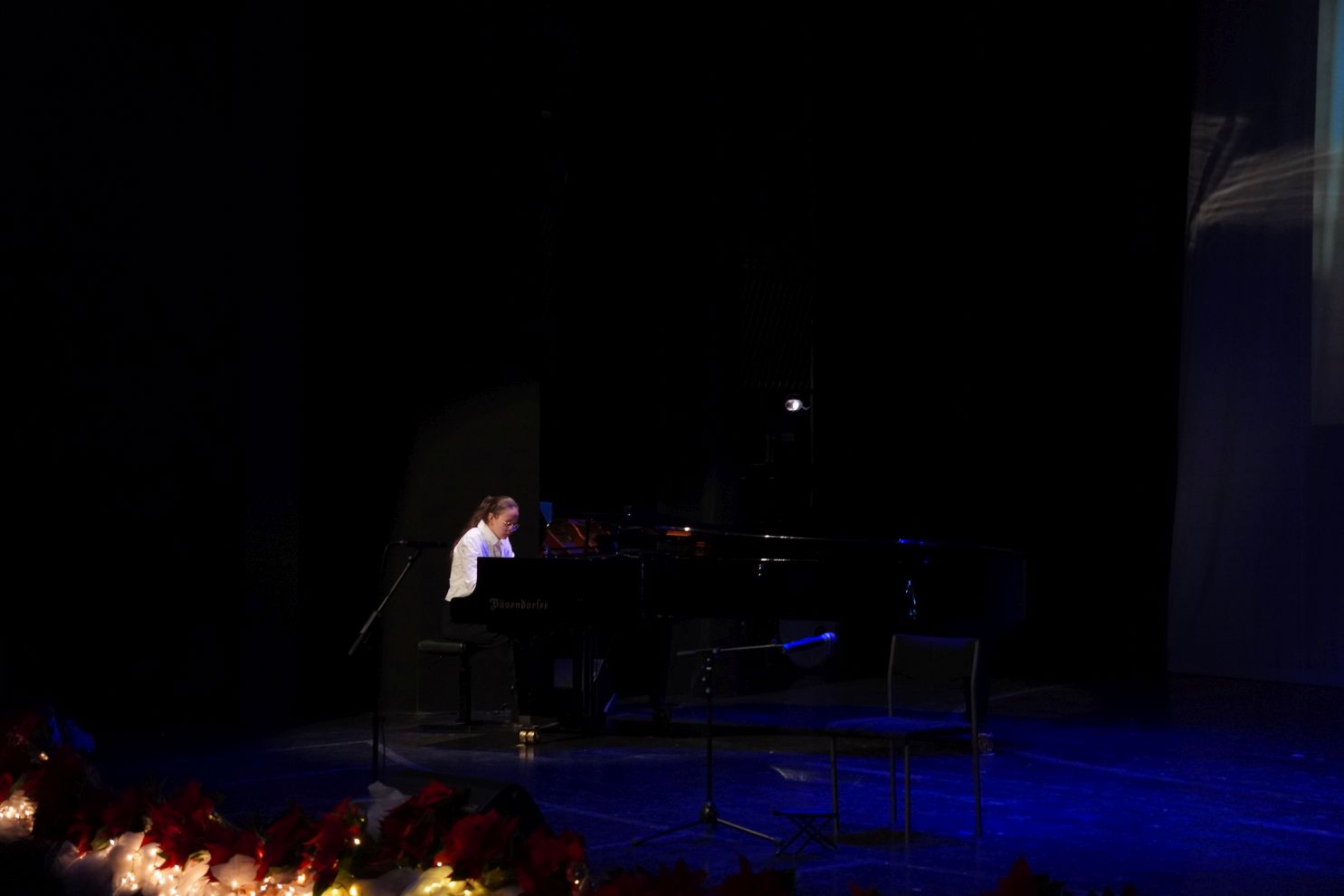 Adventski koncert Umjetničke škole Miroslava Magdalenića Čakovec (61) Adventski koncert Umjetničke škole Miroslava Magdalenića Čakovec (61)