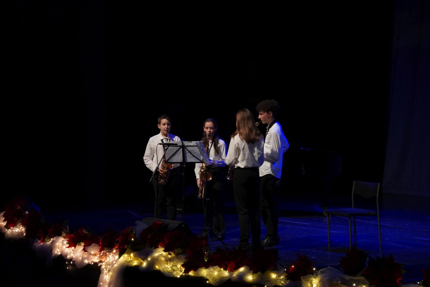 Adventski koncert Umjetničke škole Miroslava Magdalenića Čakovec (76) Adventski koncert Umjetničke škole Miroslava Magdalenića Čakovec (76)