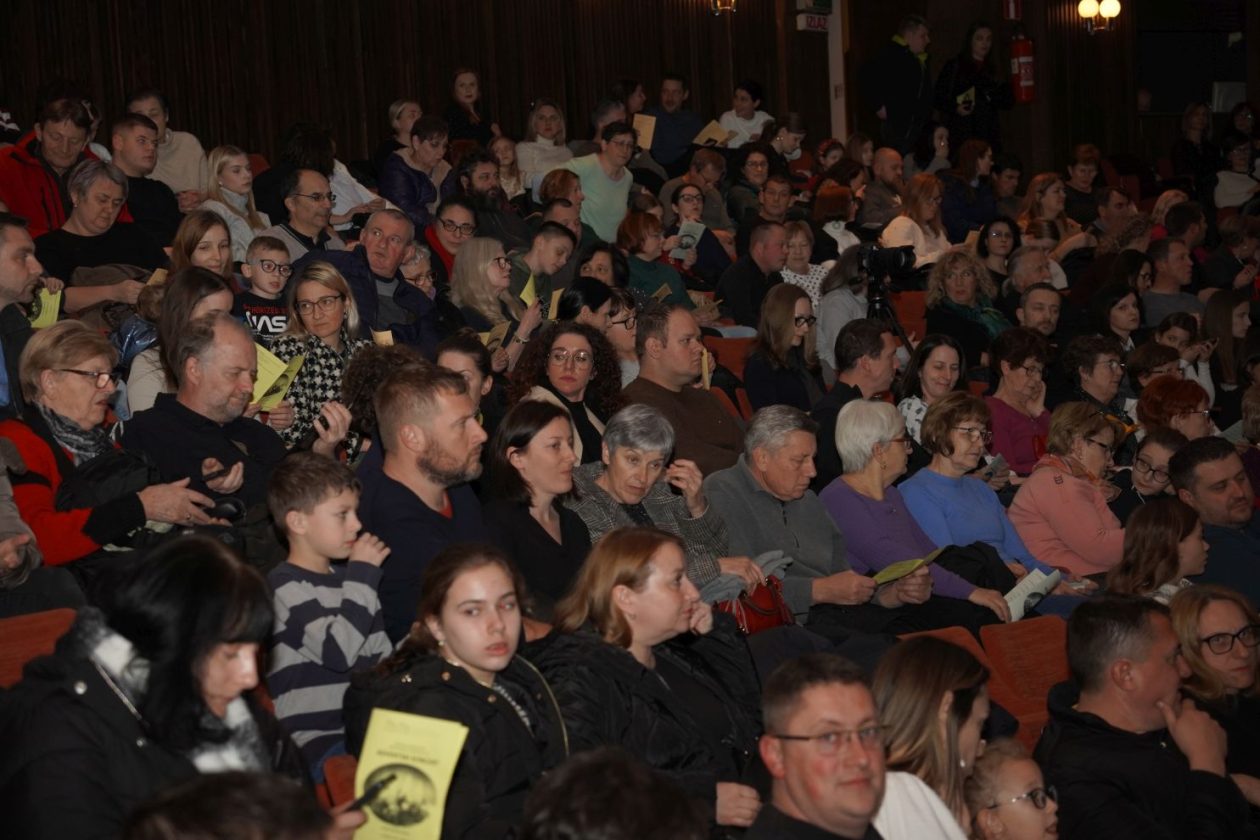 Adventski koncert Umjetničke škole Miroslava Magdalenića Čakovec (8)