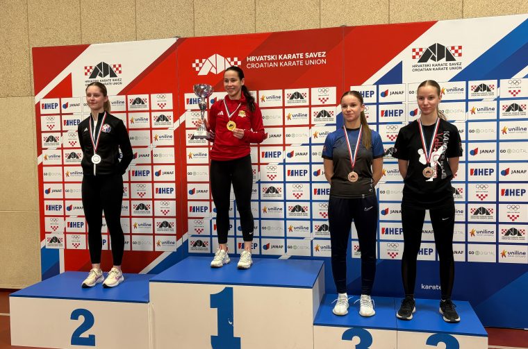 Aida Trstenjak brončana (1)