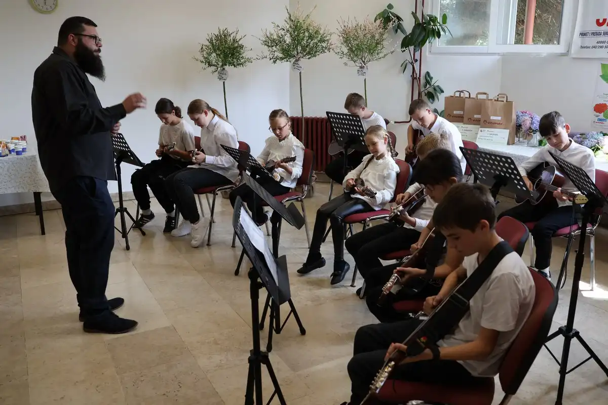 Akcija papir nije smeće 2024 (1) Akcija papir nije smeće 2024 (1)