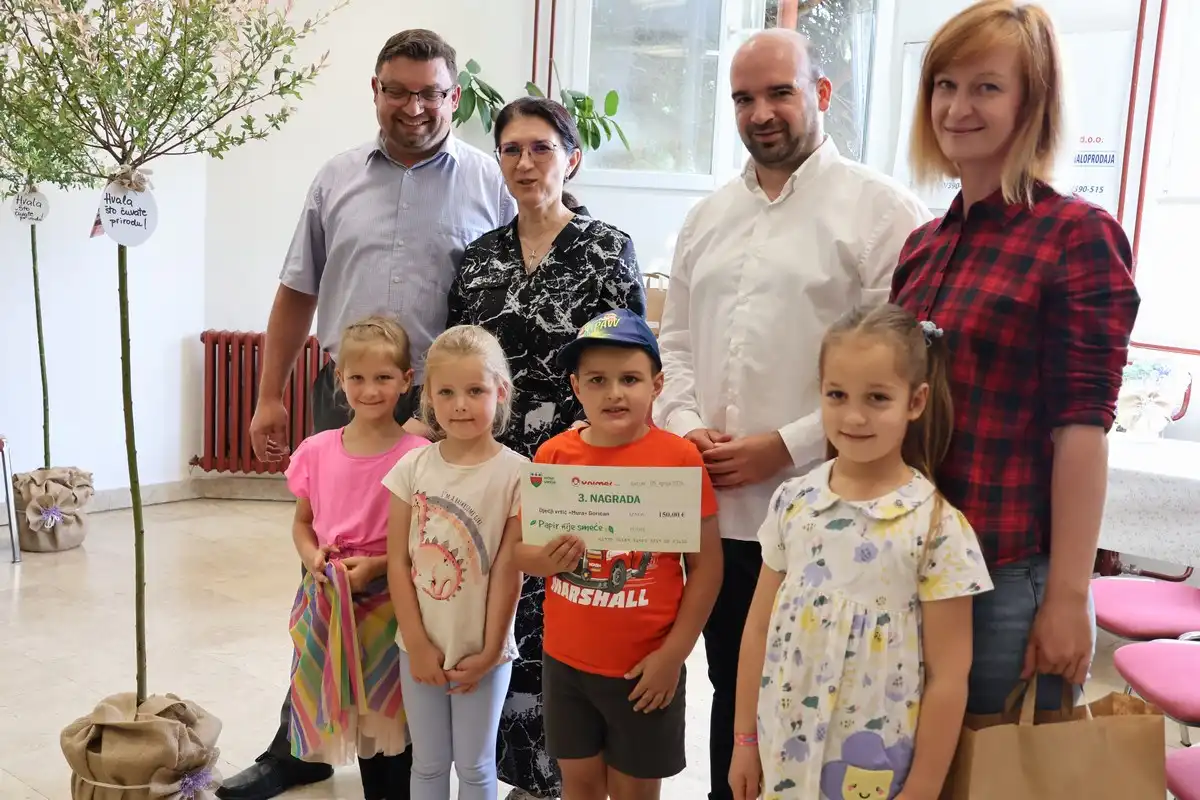 Akcija papir nije smeće 2024 (11) Akcija papir nije smeće 2024 (11)