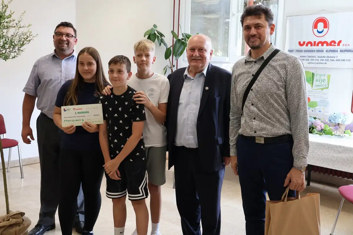 Akcija papir nije smeće 2024 (14) Akcija papir nije smeće 2024 (14)