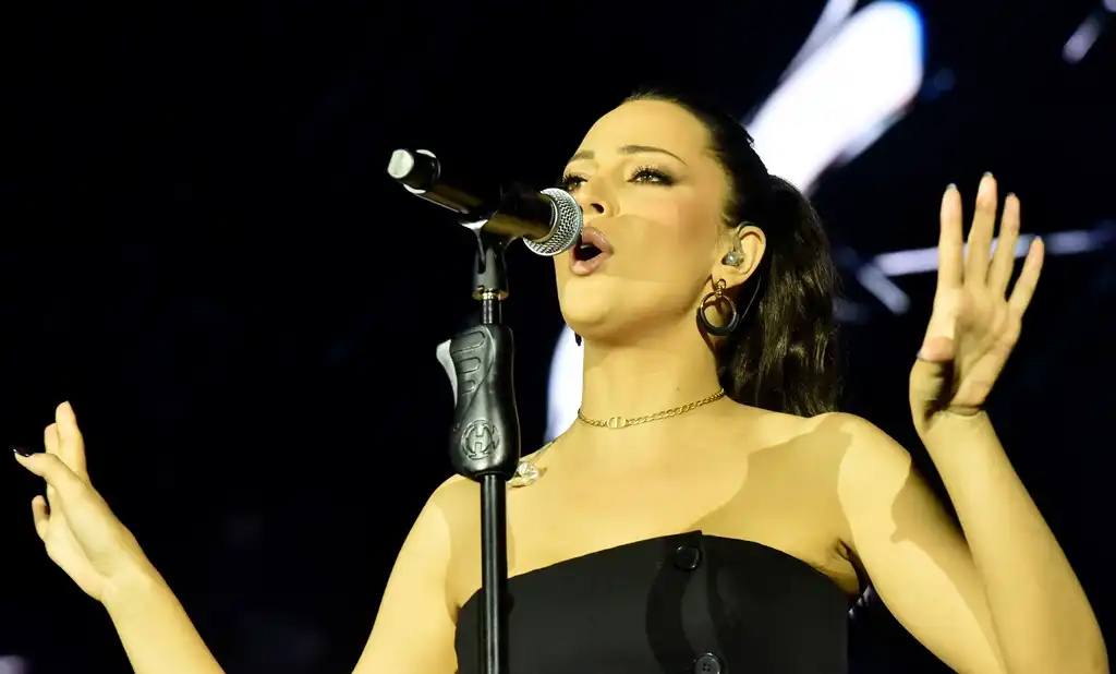 Aleksandra Prijović (16) Aleksandra Prijović (16)