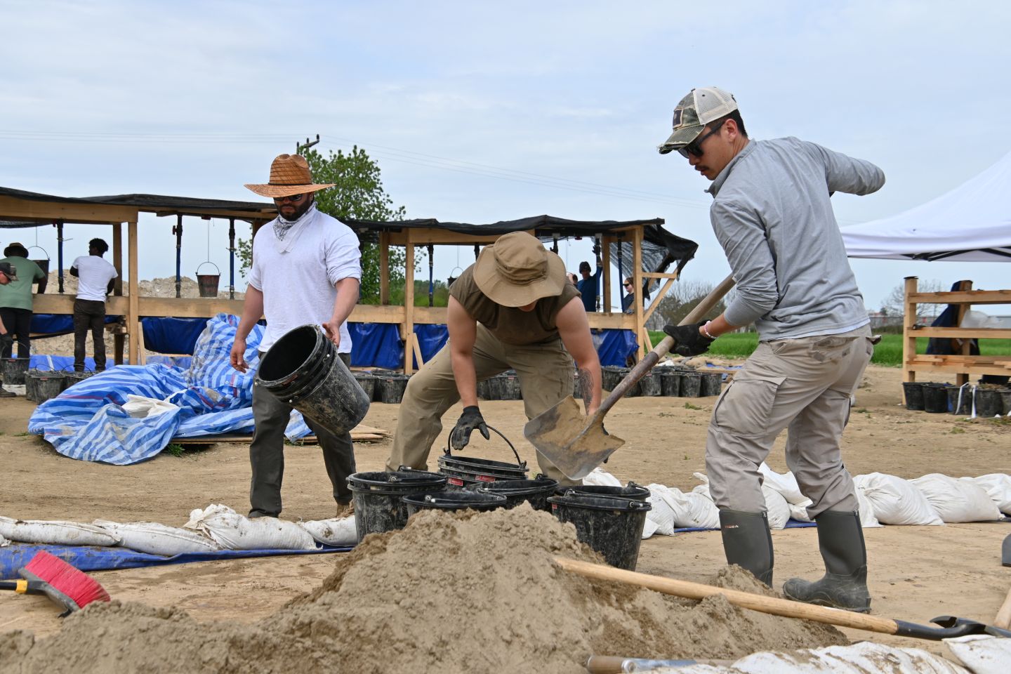 Američka vojska u Nedelišću, traže avion (1)