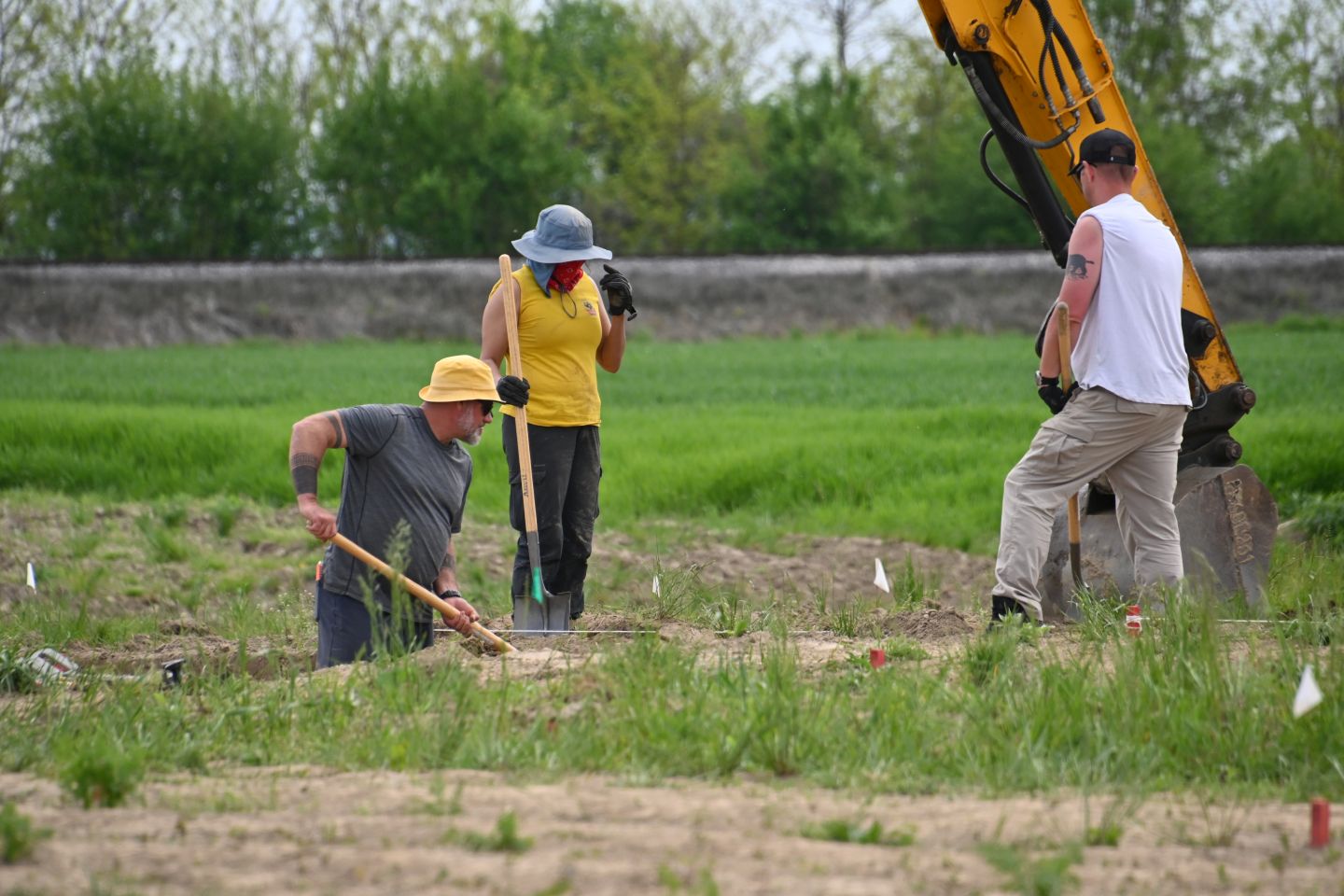 Američka vojska u Nedelišću, traže avion (5)