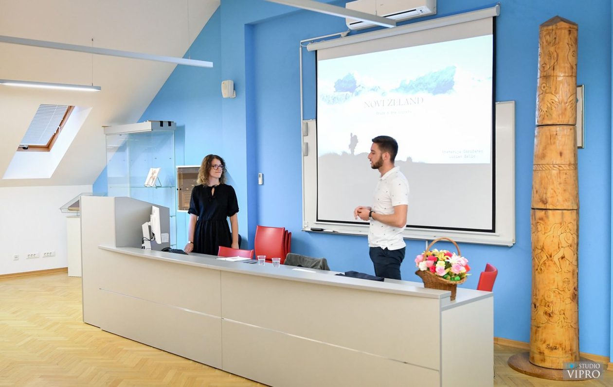 Anamarija Goričanec i Lucian Belić održali putopisno predavanje (15)