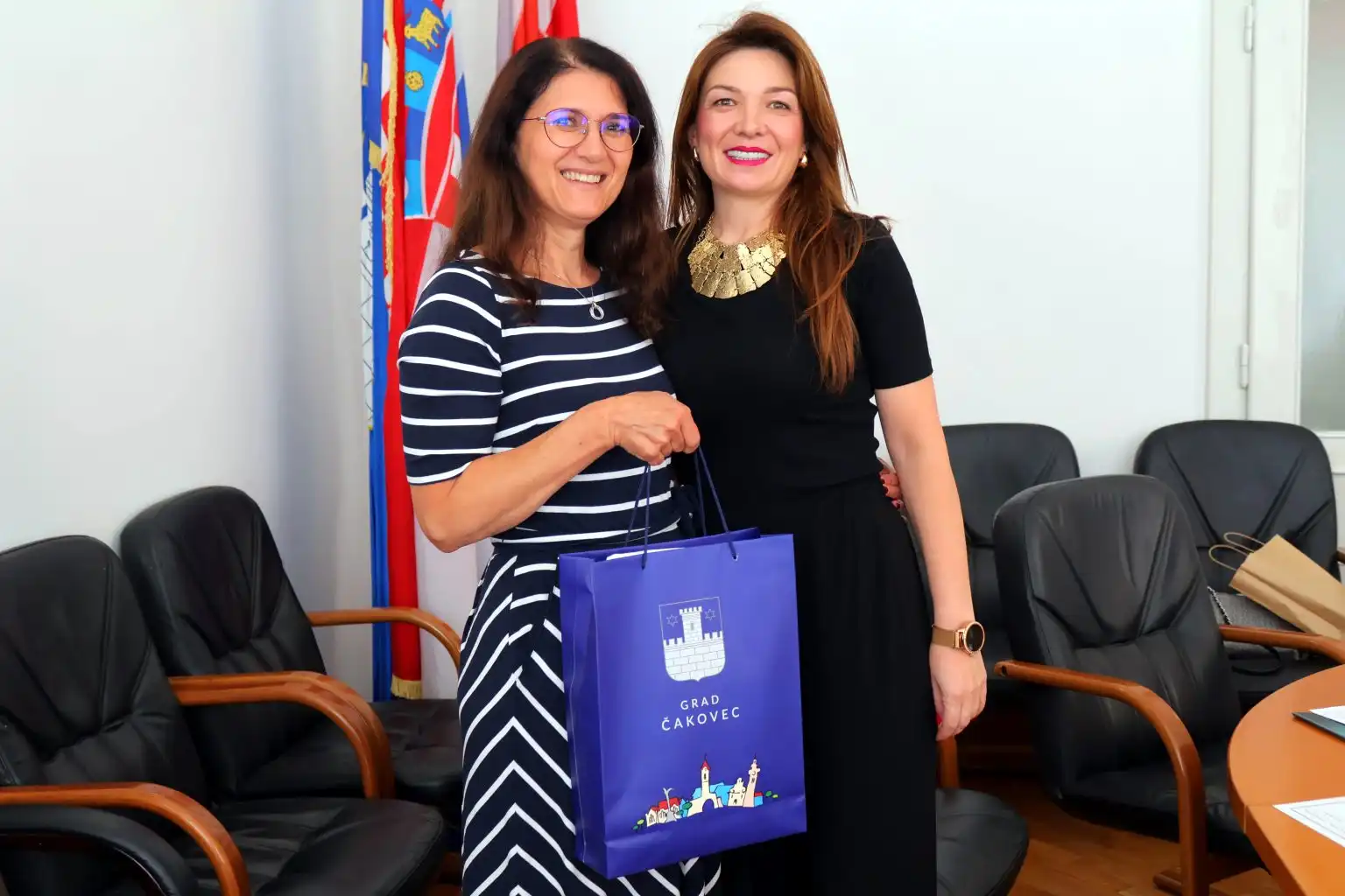 Andrea Ščapec, Pučpuljike i Ljerka Cividini (2)