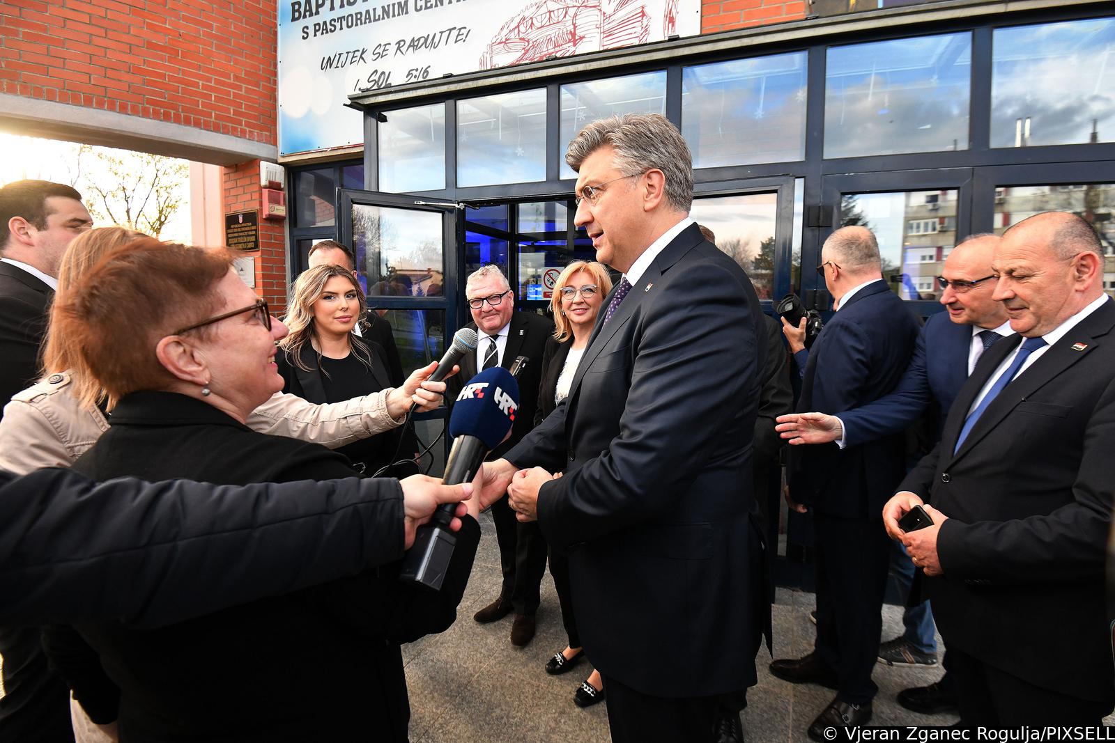 Čakovec: Andrej Plenković nazočio  obilježavanju 35. obljetnice osnivanja HDZ-a u Međimurskoj županiji
