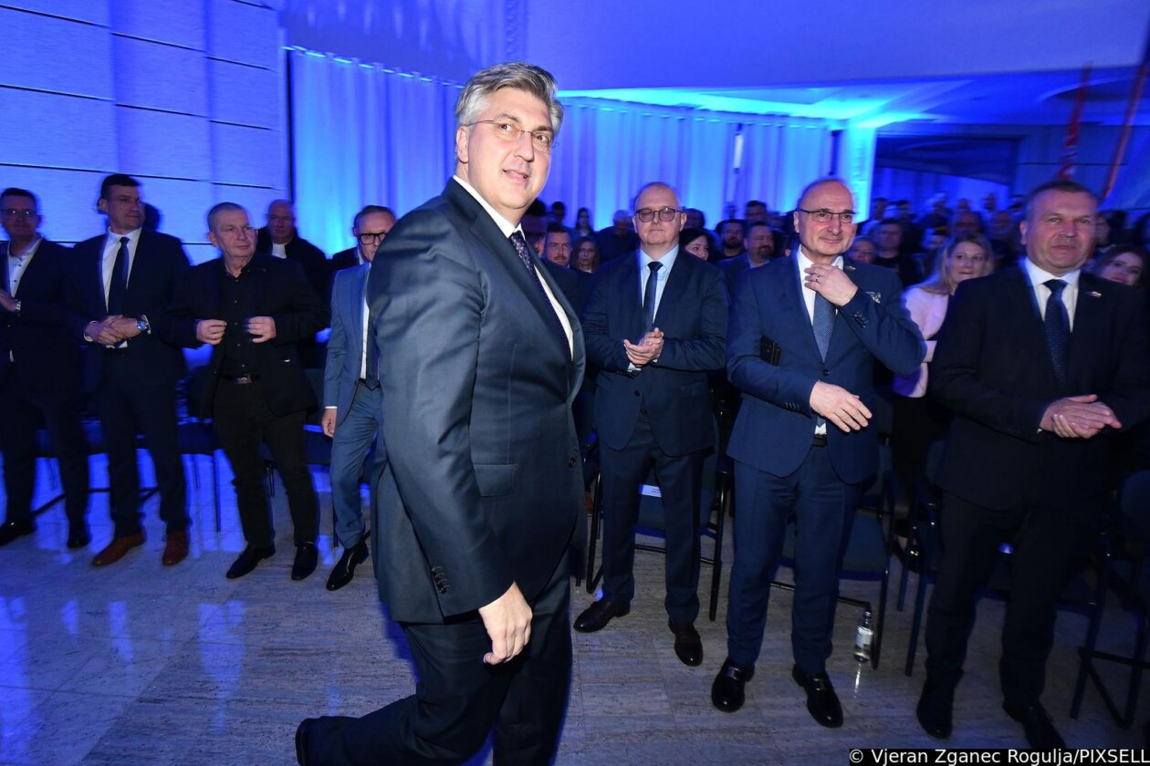 Čakovec: Andrej Plenković nazočio  obilježavanju 35. obljetnice osnivanja HDZ-a u Međimurskoj županiji