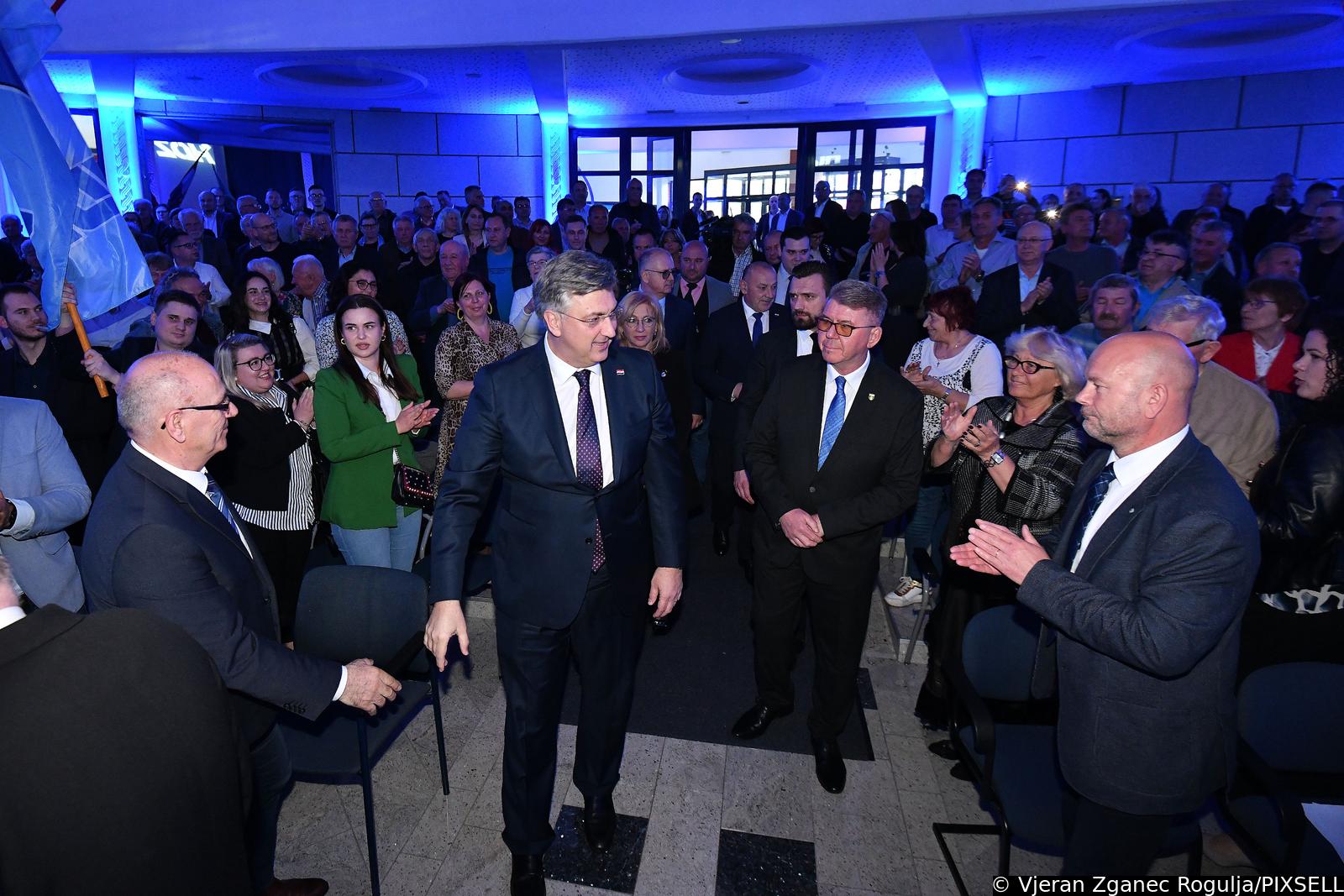 Čakovec: Andrej Plenković nazočio  obilježavanju 35. obljetnice osnivanja HDZ-a u Međimurskoj županiji