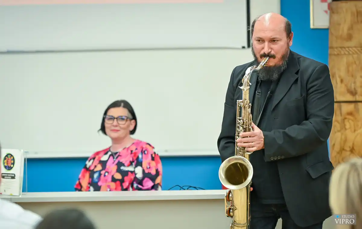 Anica Naranđa – knjiga (17) Anica Naranđa – knjiga (17)