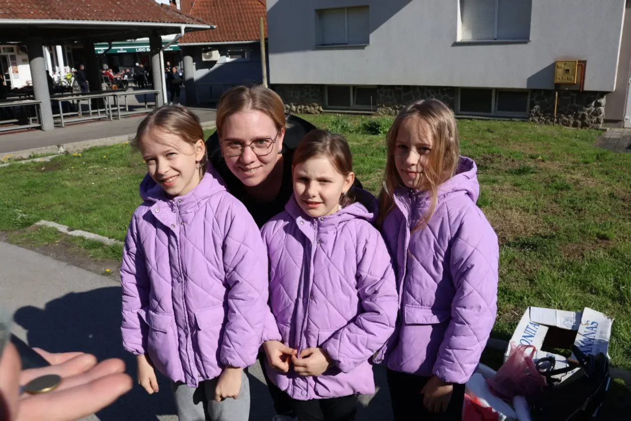 Anja Mija Sara Igrec Donji Mihaljevec uskrs (1) Anja Mija Sara Igrec Donji Mihaljevec uskrs (1)