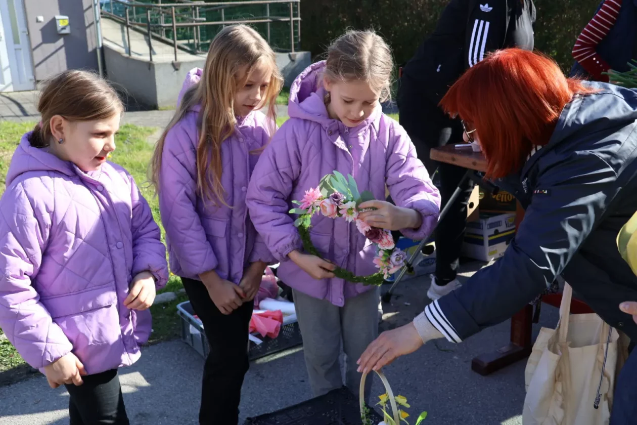 Anja Mija Sara Igrec Donji Mihaljevec uskrs (3) Anja Mija Sara Igrec Donji Mihaljevec uskrs (3)