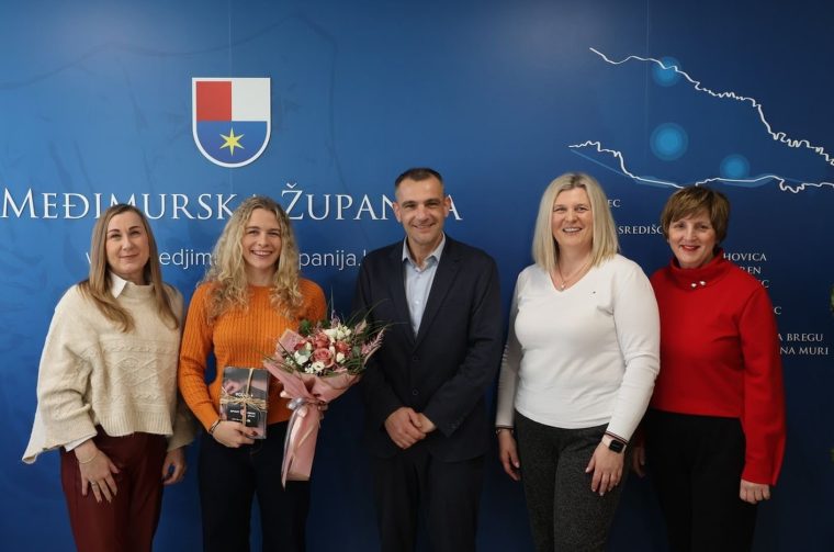 Anja Okreša prijem kod Župana (6)